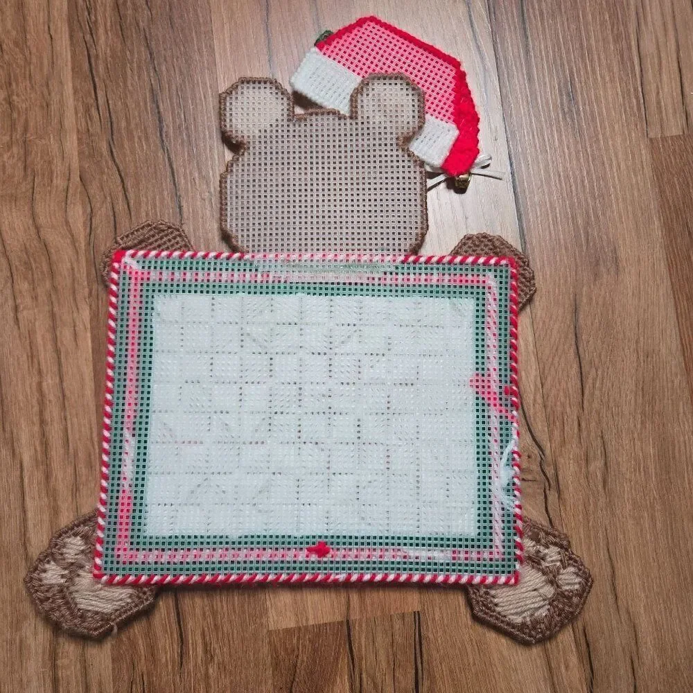 Cross Stitch Plastic Beary Christmas Bear Wall Hanging Decoration Holiday